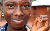 Une africaine souriante